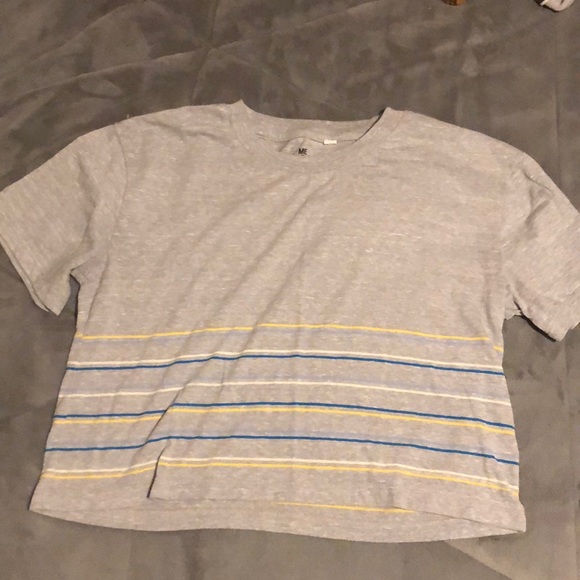 Me to We essentials crop top !! - Picture 1 of 4